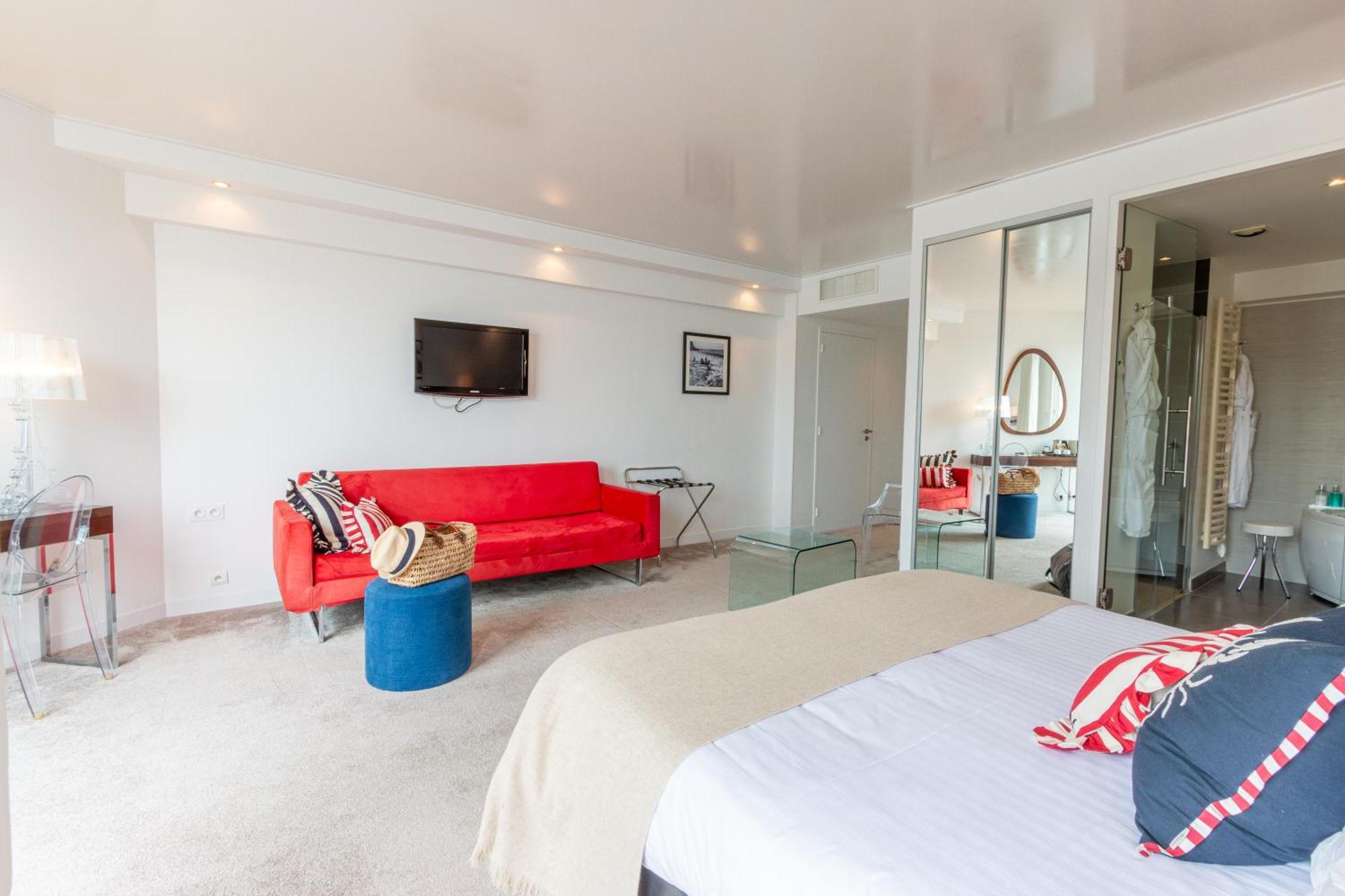 Hotel La Marine بارنفيل-كارتريت المظهر الخارجي الصورة