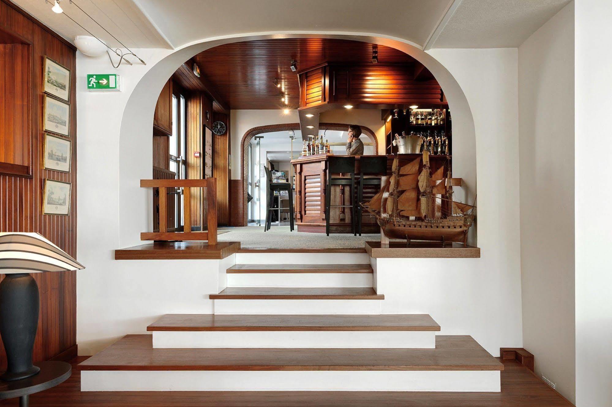 Hotel La Marine بارنفيل-كارتريت المظهر الخارجي الصورة